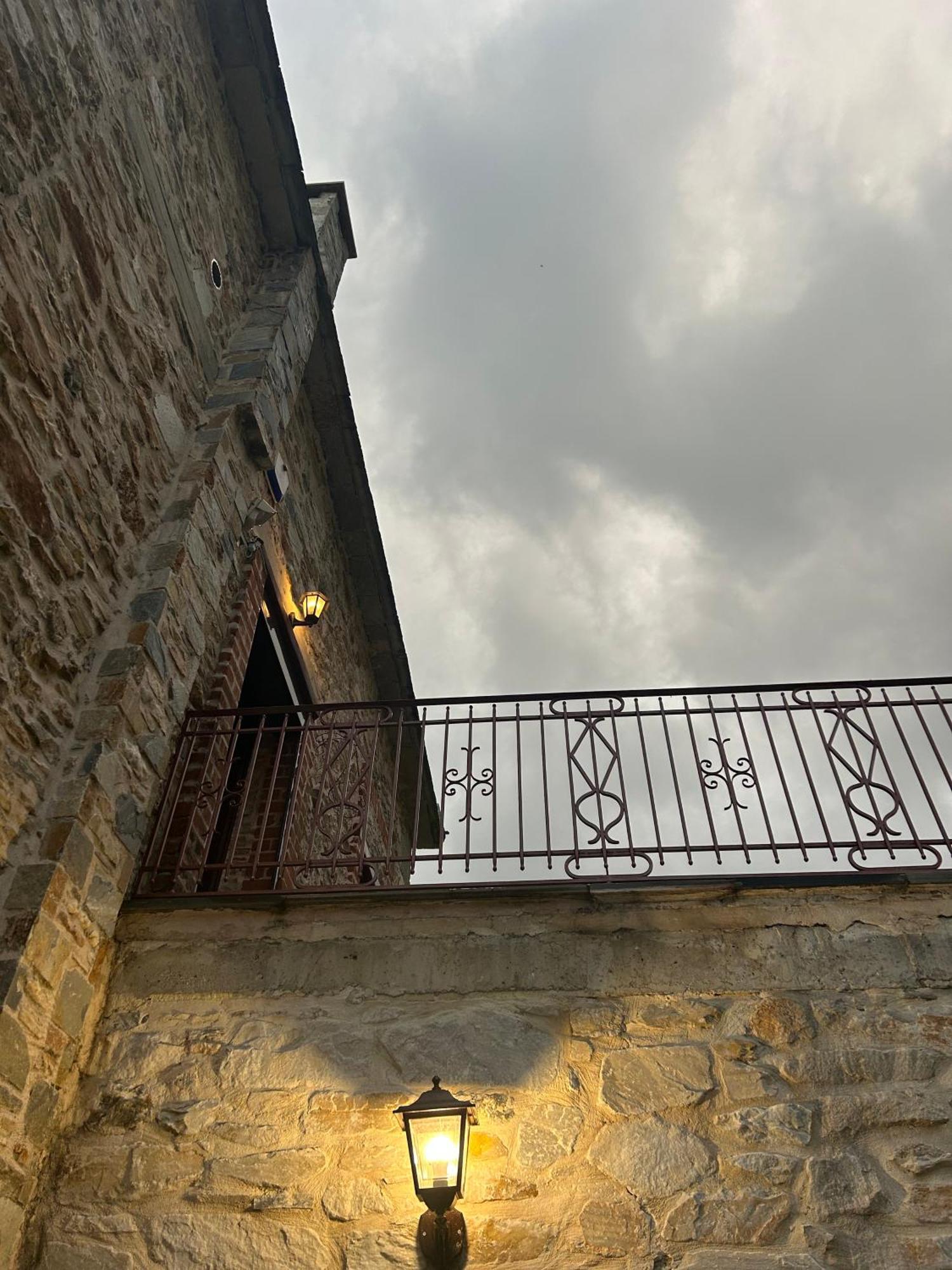 Νόνη Apartment Miléai Exterior foto